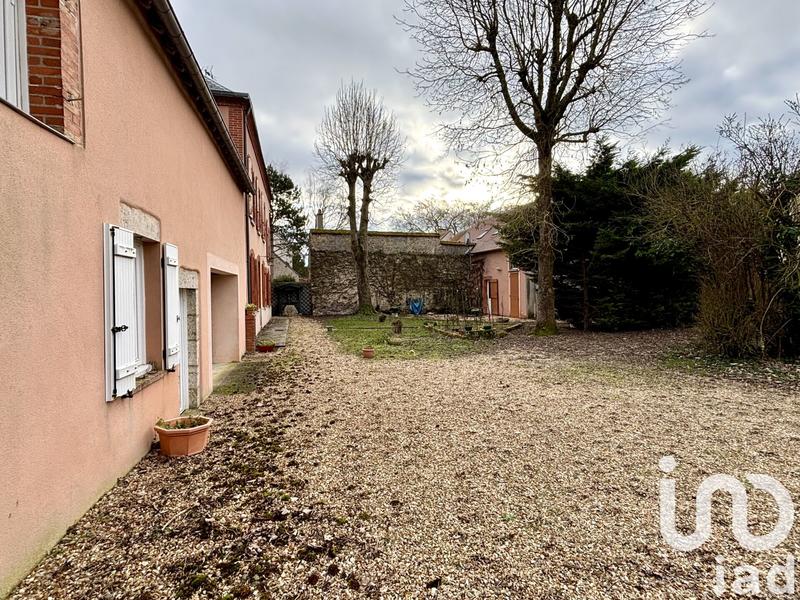 Maison - 252 m² - 10 pièces