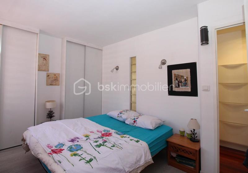 Maison - 205 m² - 7 pièces