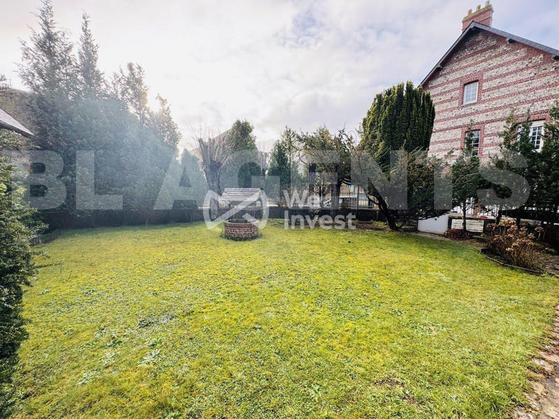 Maison - 200 m² - 7 pièces