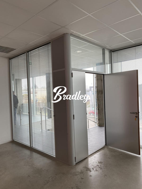Bureau - 117 m²