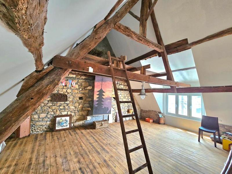 Maison - 91 m² - 4 pièces