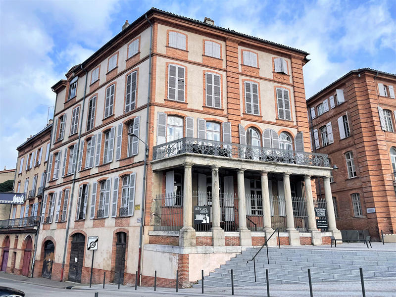 Appartement - 159 m² - 3 pièces