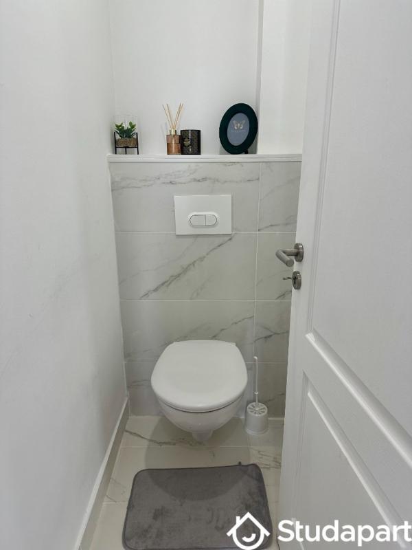 Chambre - 9 m² - 1 pièce