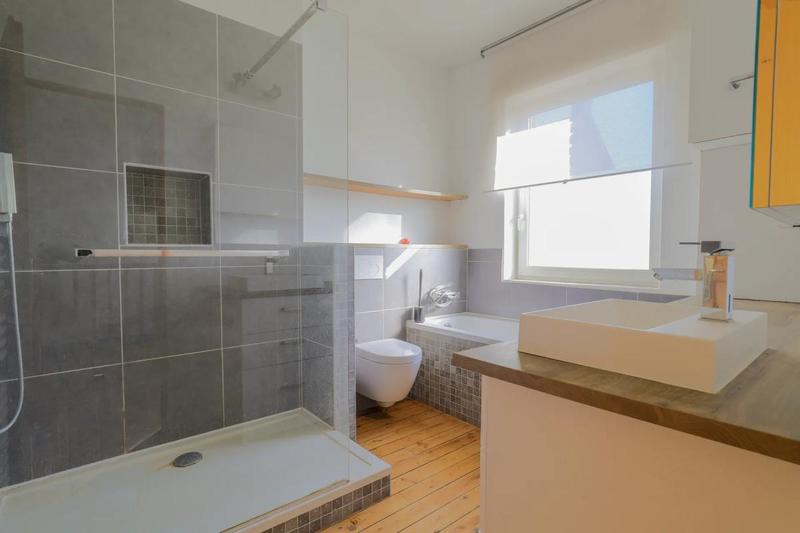 Maison - 105 m² - 6 pièces