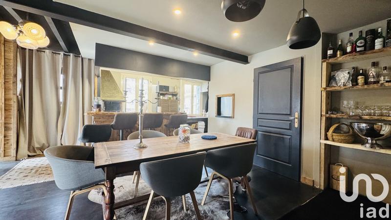 Maison - 185 m² - 6 pièces