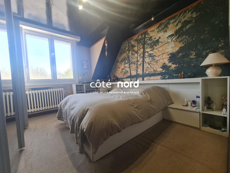 Maison - 225 m² - 10 pièces