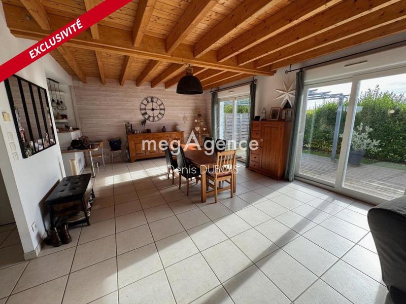 Maison - 140 m² - 6 pièces