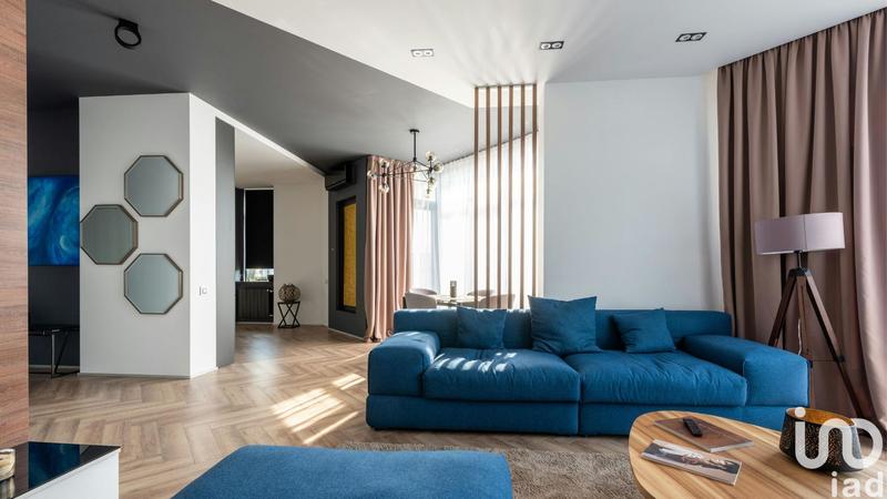 Appartement - 143 m² - 5 pièces