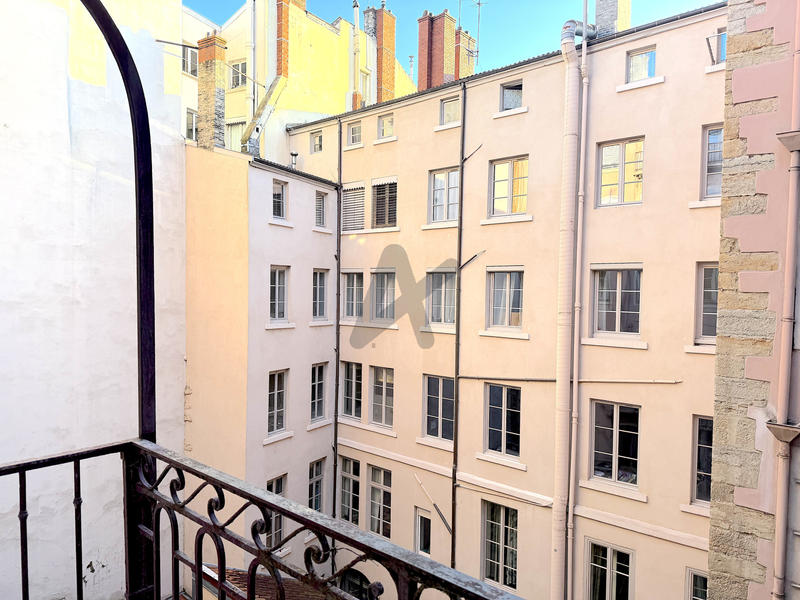 Appartement - 93 m² - 3 pièces