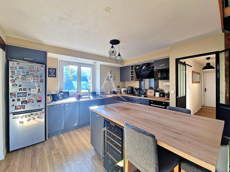 Maison - 130 m² - 6 pièces