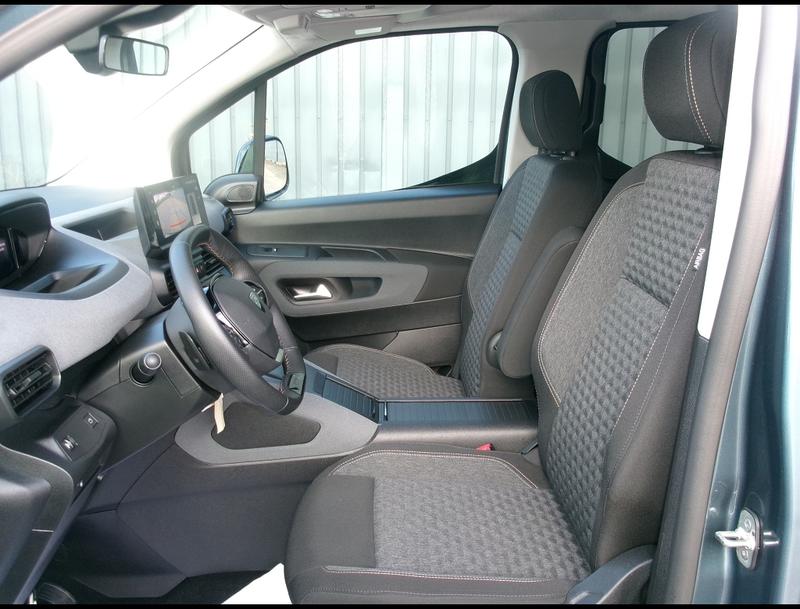 Peugeot Rifter Bhdi 130 Gt Eat8