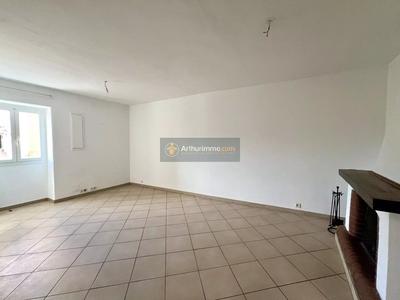 Maison - 67 m² - 3 pièces