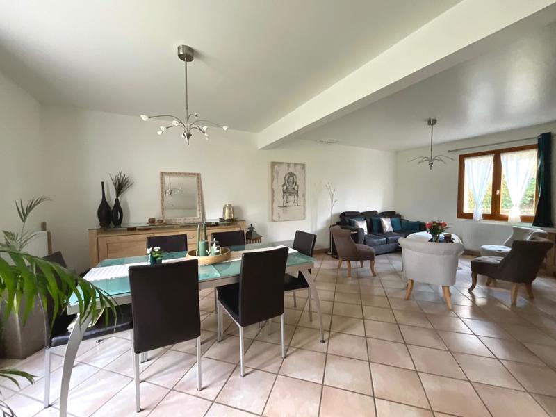 Maison - 115 m² - 5 pièces