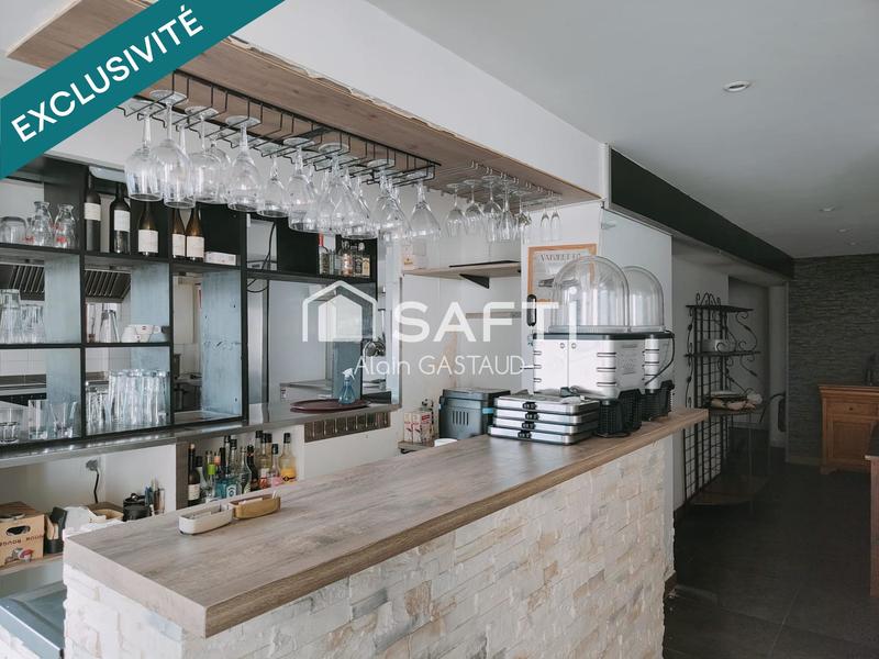 Local commercial - 100 m² - 3 pièces