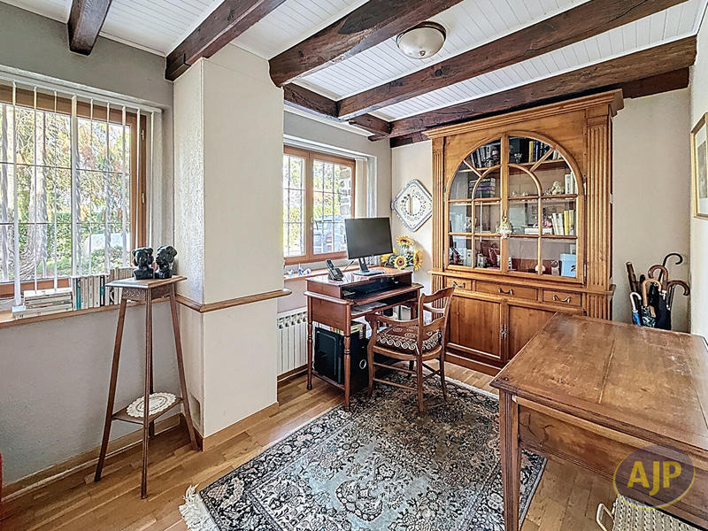 Maison - 155 m² - 6 pièces