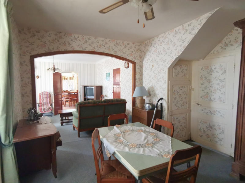 Maison - 160 m² - 7 pièces