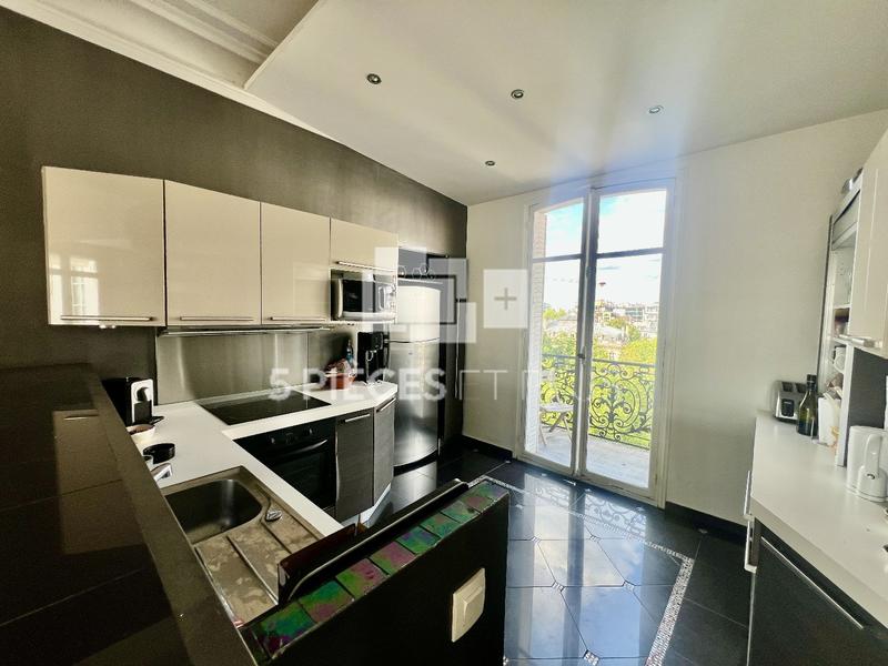 Appartement bourgeois - 130 m² - 6 pièces