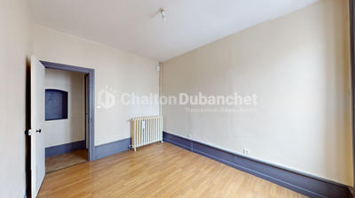 Appartement - 93 m² - 4 pièces