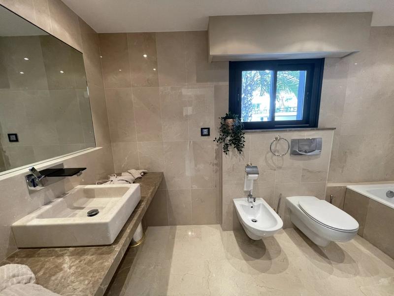 Villa - 224 m² - 5 pièces