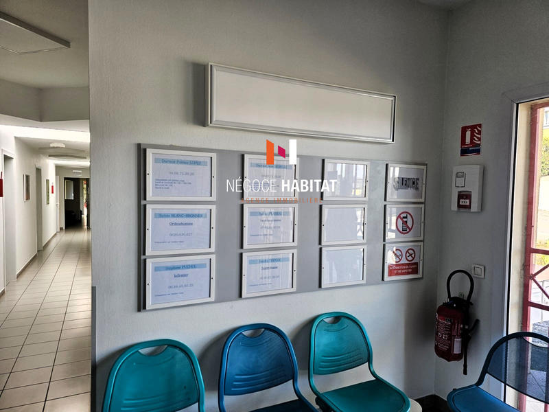 Local d'activités - 339 m²