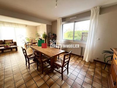 Pavillon - 120 m² - 6 pièces