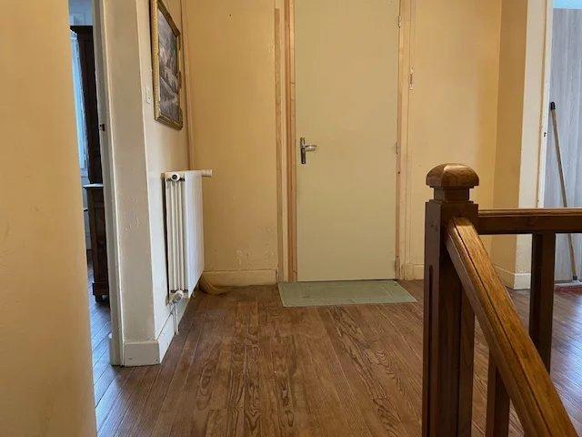 Maison - 97 m² - 5 pièces