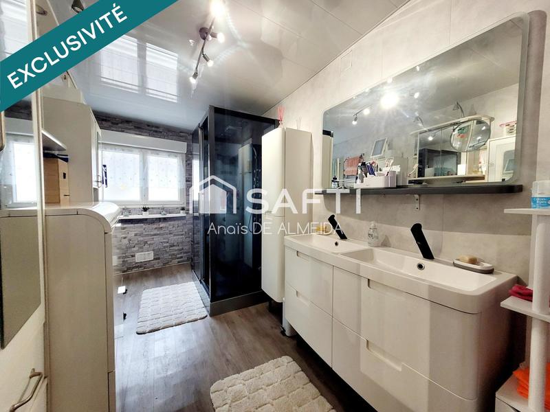 Maison - 224 m² - 7 pièces