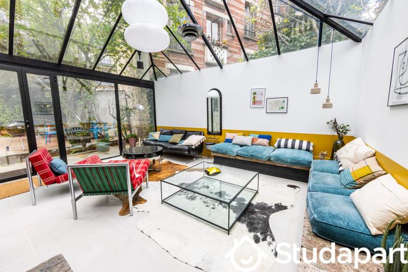 Chambre - 13 m² - 1 pièce