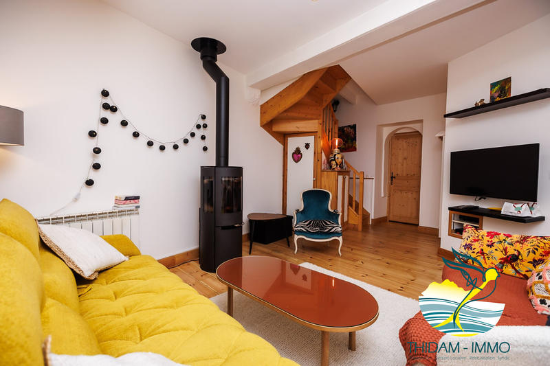 Maison ancienne - 141 m² - 6 pièces