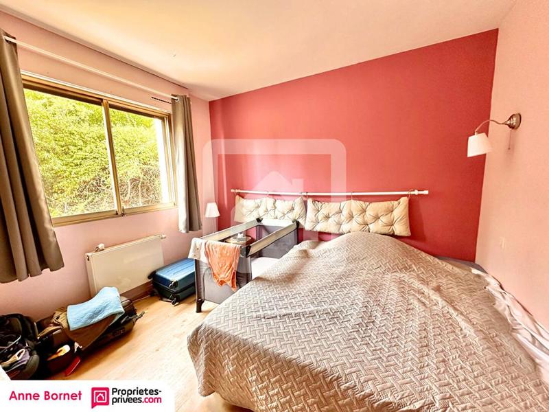 Appartement - 93 m² - 4 pièces