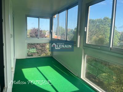 Appartement - 77 m² - 4 pièces