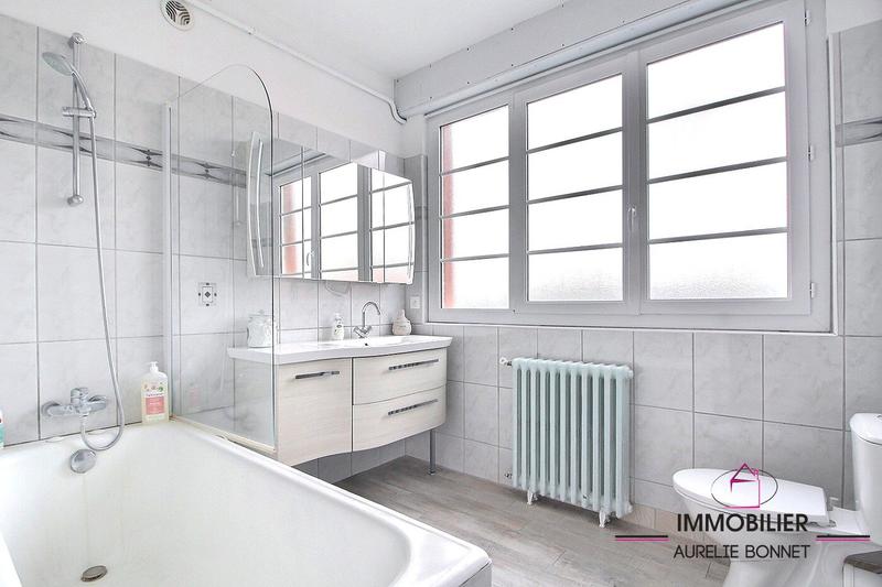 Appartement - 101 m² - 5 pièces