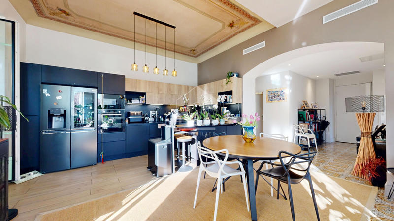 Appartement - 123 m² - 4 pièces