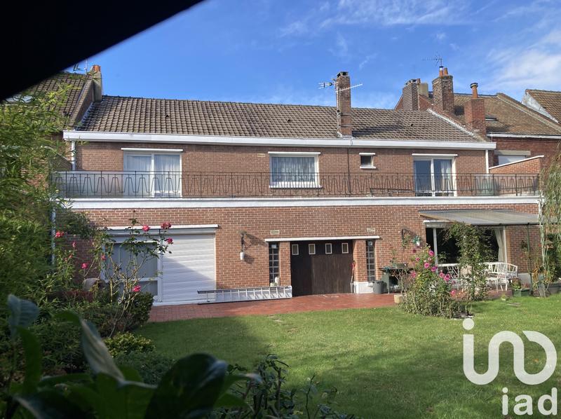 Maison de maîtres - 237 m² - 12 pièces