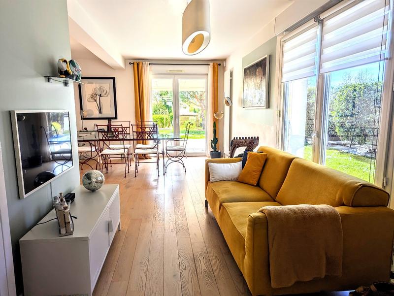 Maison contemporaine - 105 m² - 5 pièces