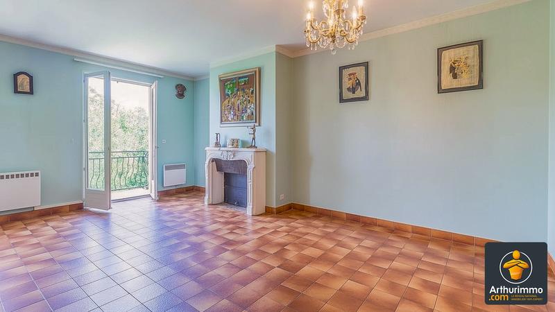 Maison - 92 m² - 4 pièces