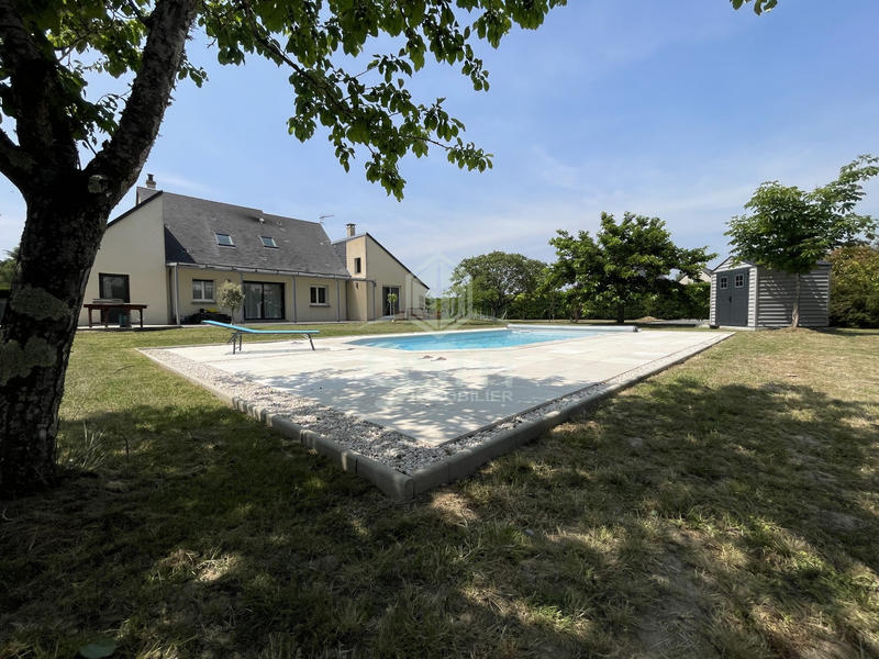 Maison contemporaine - 169 m² - 7 pièces
