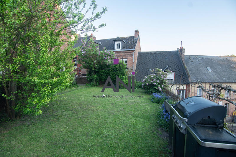 Maison - 149 m² - 8 pièces