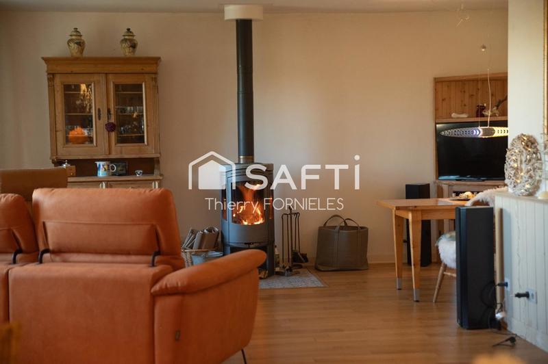 Maison - 232 m² - 7 pièces