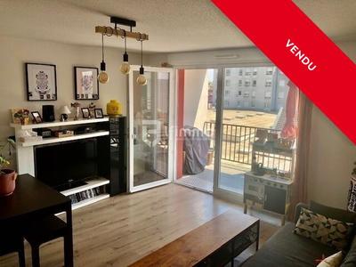 Appartement - 81 m² - 4 pièces