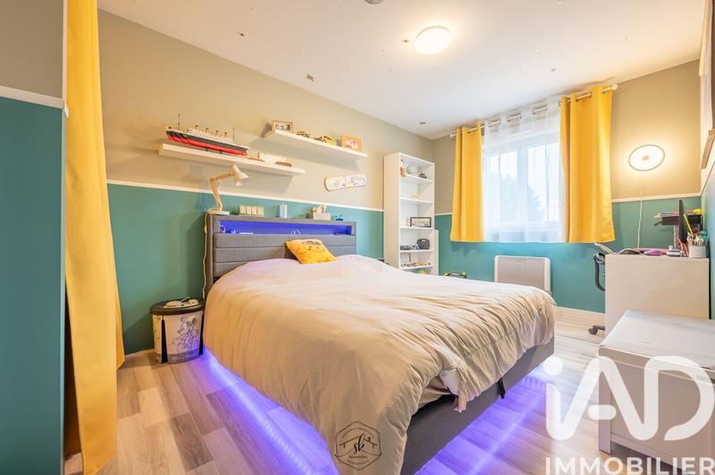 Maison - 100 m² - 5 pièces