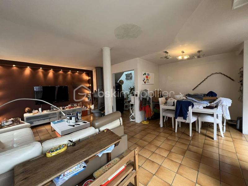 Maison traditionnelle - 105 m² - 5 pièces