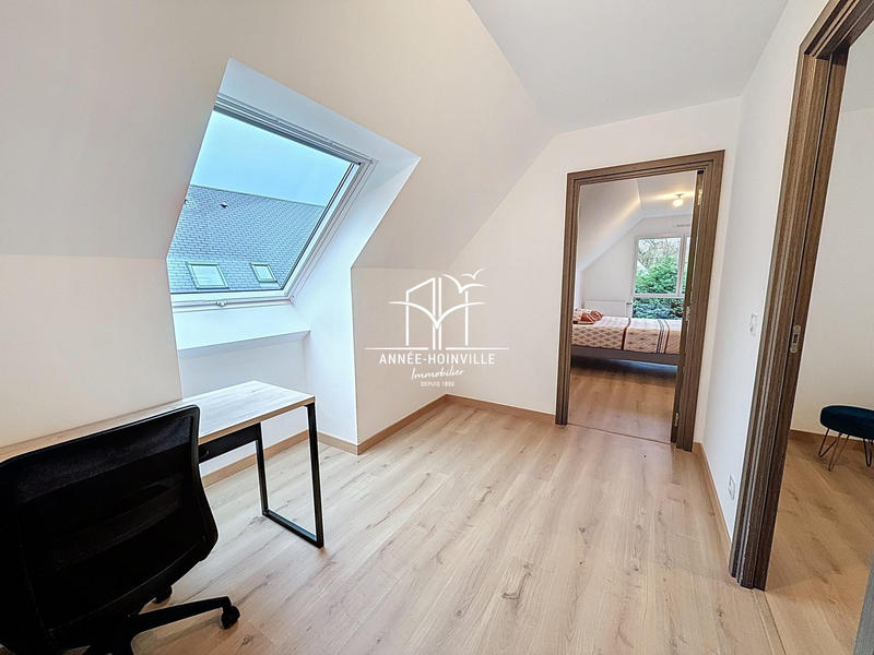 Maison - 137 m² - 6 pièces