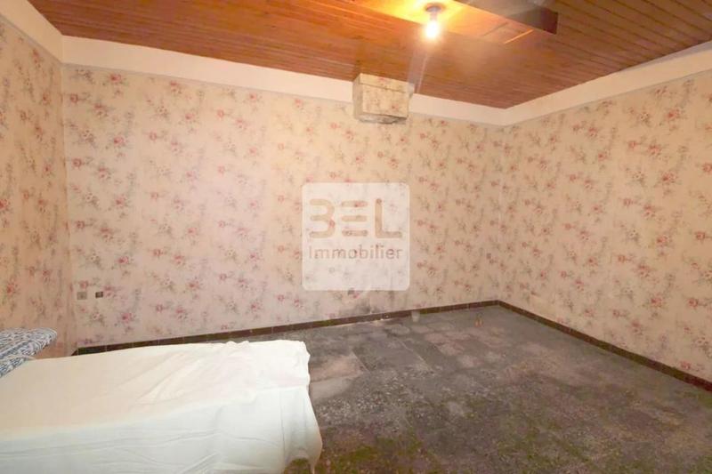 Immeuble - 222 m² - 6 pièces