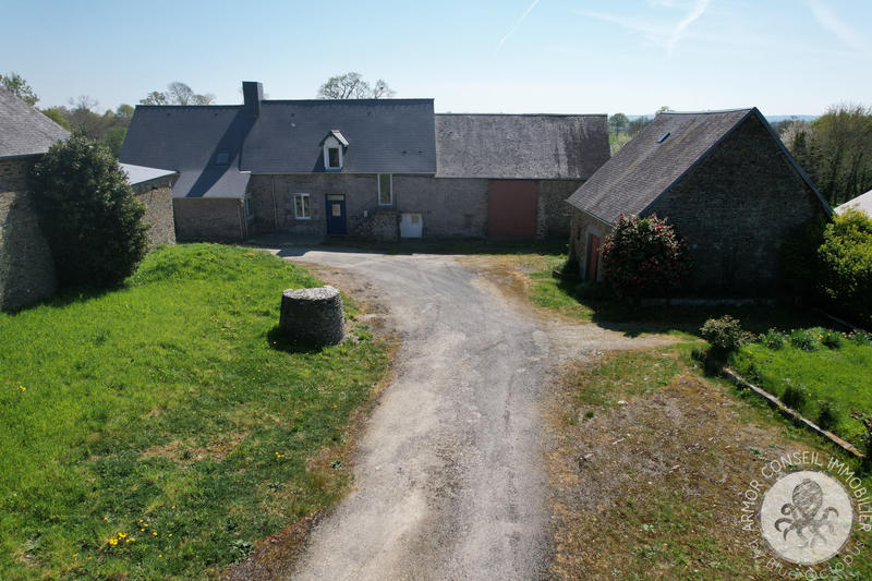 Maison - 150 m² - 7 pièces