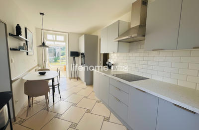 Maison - 110 m² - 4 pièces