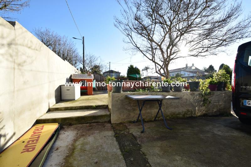 Maison - 315 m² - 11 pièces