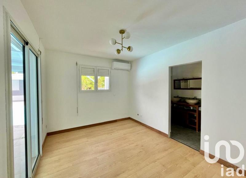 Maison - 180 m² - 5 pièces