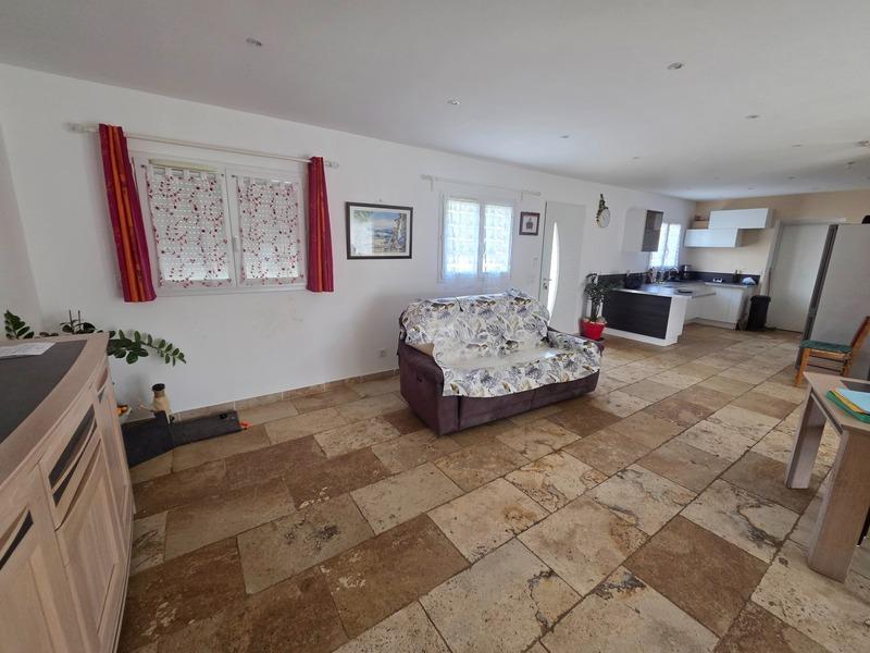 Maison - 102 m² - 5 pièces