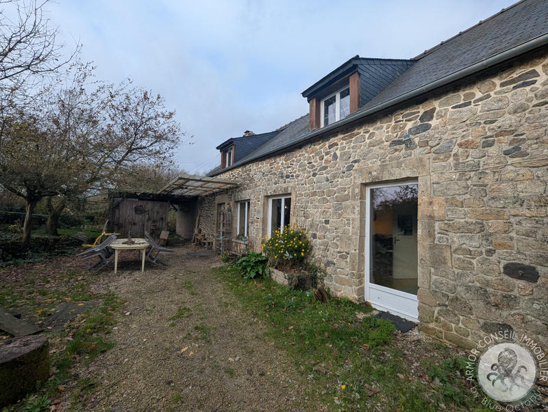 Maison - 169 m² - 8 pièces